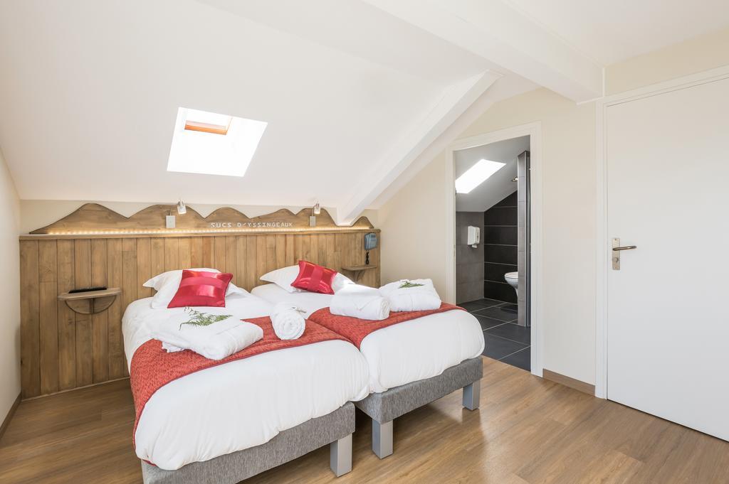 Logis Hotel Le Relais Du Bois Vialotte เลอฌ็องบง-ซูร์-ลีญง ภายนอก รูปภาพ