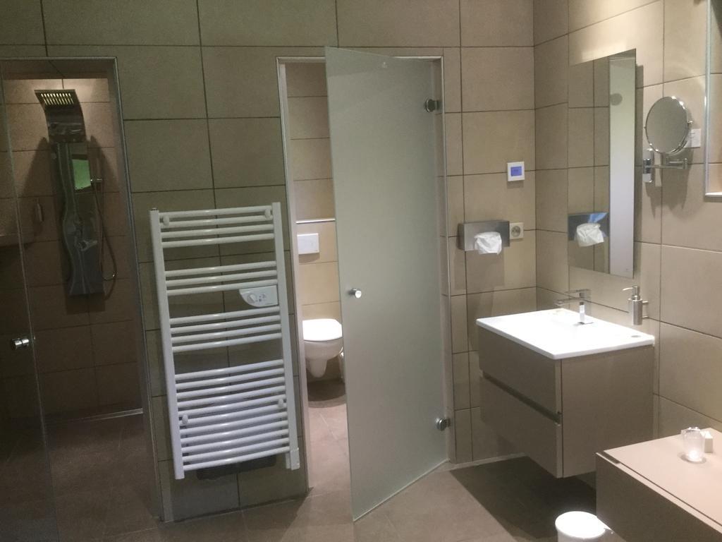 Logis Hotel Le Relais Du Bois Vialotte เลอฌ็องบง-ซูร์-ลีญง ภายนอก รูปภาพ